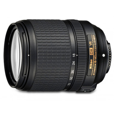 NIKON AF-S DX VR 18-140mm...